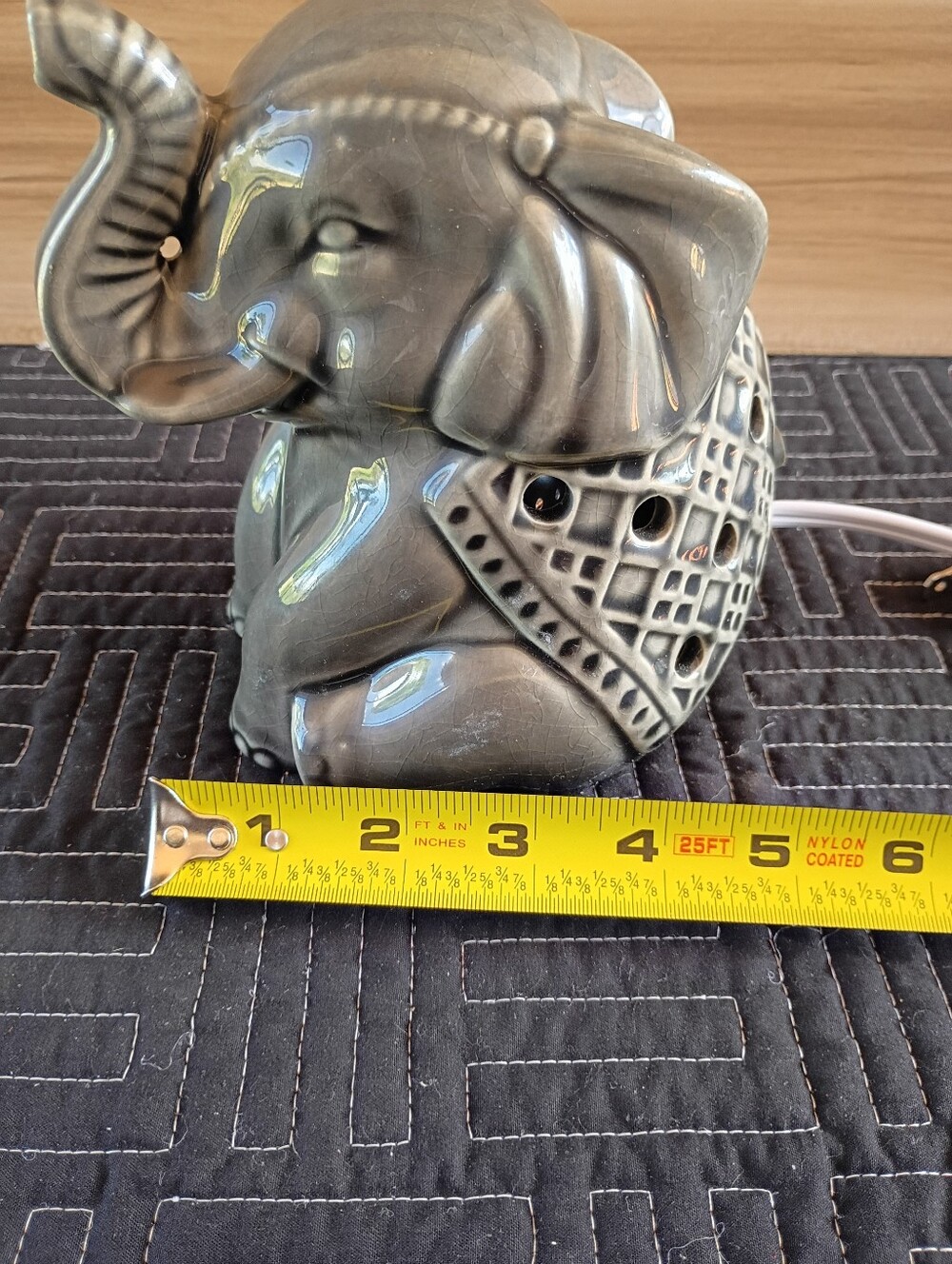 Gray Ceramic Elephant Wax Warmer Lamp - Picture 11 of 11